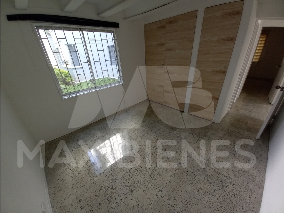 APARTAMENTO EN ARRIENDO EN EL SECTOR DE SAN JAVIER — foto 2