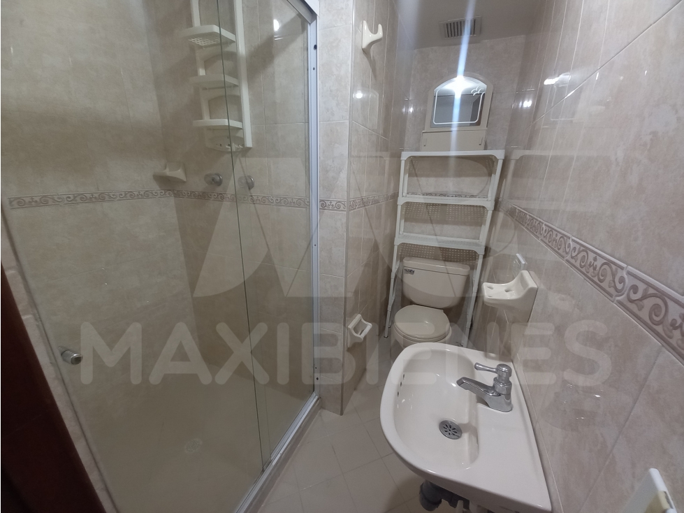 APARTAMENTO EN ARRIENDO EN EL SECTOR DE ESTADIO — foto 5