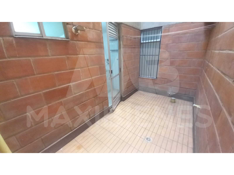 APARTAESTUDIO EN ARRIENDO EN EL SECTOR DE CALASANZ — foto 5