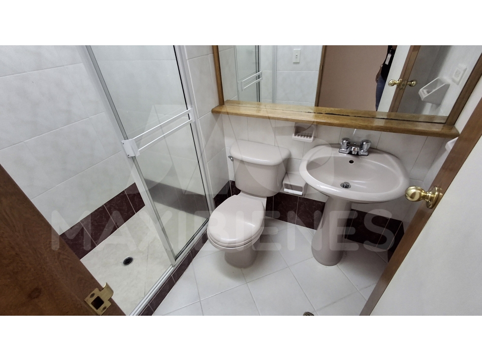 APARTAMENTO EN ARRIENDO EN EL SECTOR DE FLORESTA — foto 6