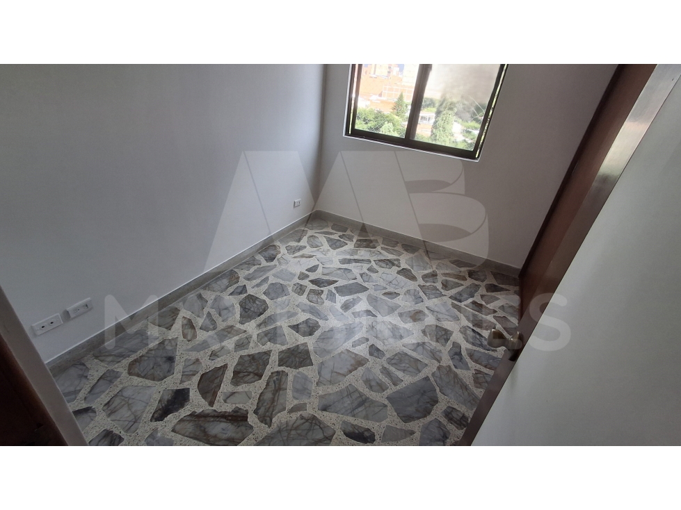 APARTAMENTO EN ARRIENDO EN EL SECTOR DE ESTADIO — foto 3
