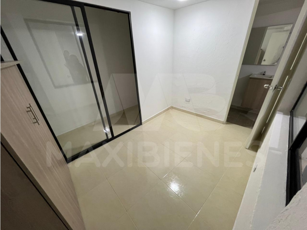 APARTAMENTO EN ARRIENDO EN EL SECTOR DE SAN JAVIER — foto 2