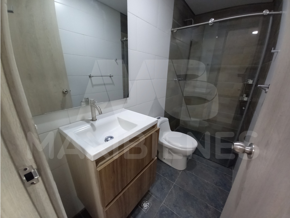 APARTAMENTO EN ARRIENDO EN EL SECTOR DE FLORESTA — foto 5