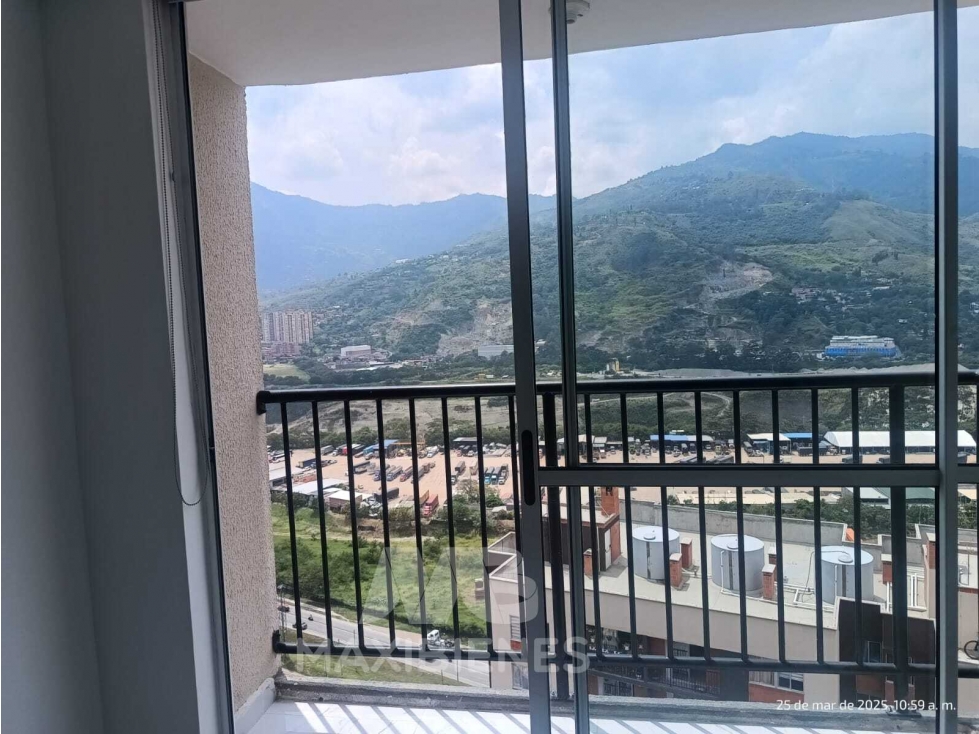 APARTAMENTO PARA ARRIENDO UBICADO EN BELLO — foto 6