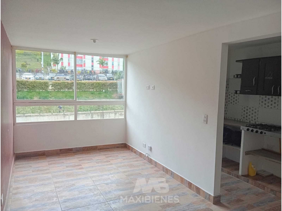 APARTAMENTO PARA ARRIENDO UBICADO EN BELLO — foto 4