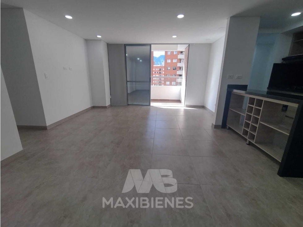 APARTAMENTO PARA ARRIENDO UBICADO EN BELLO — foto 3