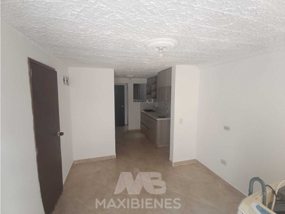 APARTAMENTO PARA ARRIENDO UBICADO EN BELLO — foto 2