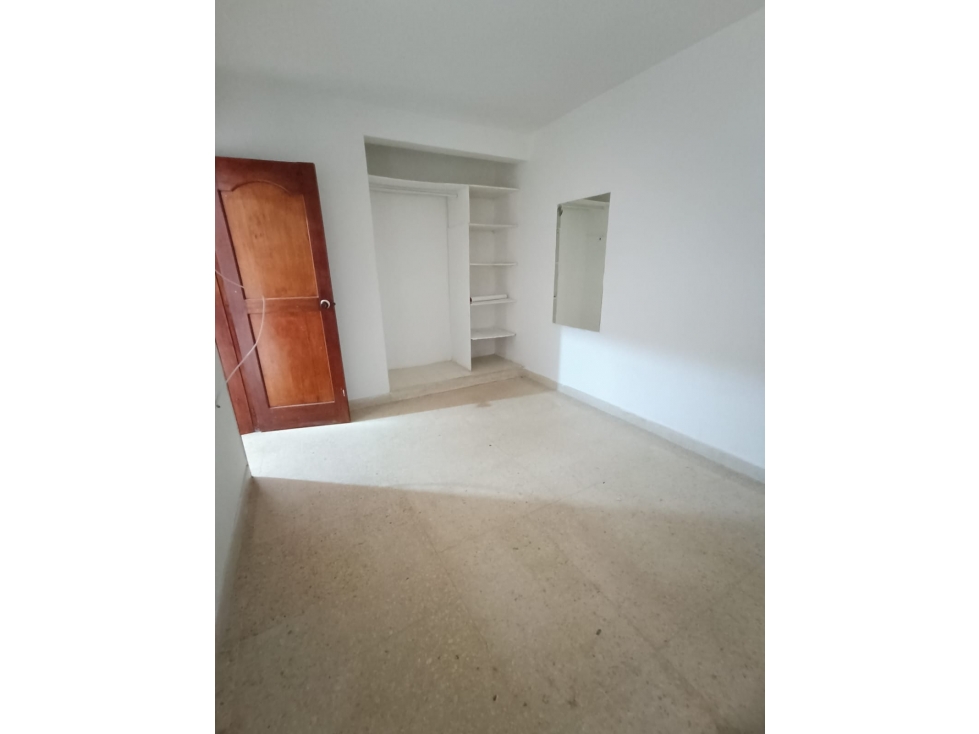 APARTAMENTO EN VENTA SECTOR SAN JAVIER — foto 3