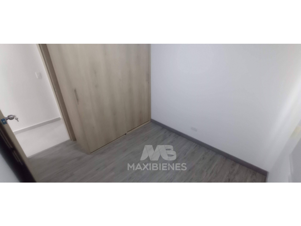 APARTAMENTO PARA ARRIENDO UBICADO EN BELLO — foto 2