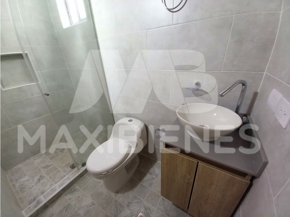 APARTAESTUDIO EN ARRIENDO EN EL SECTOR DE CALASANZ — foto 2