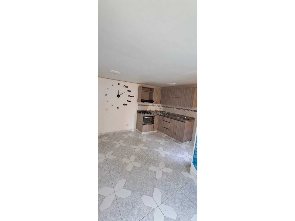 APARTAMENTO EN VENTA SECTOR SAN ANTONIO DE PRADO — foto 3