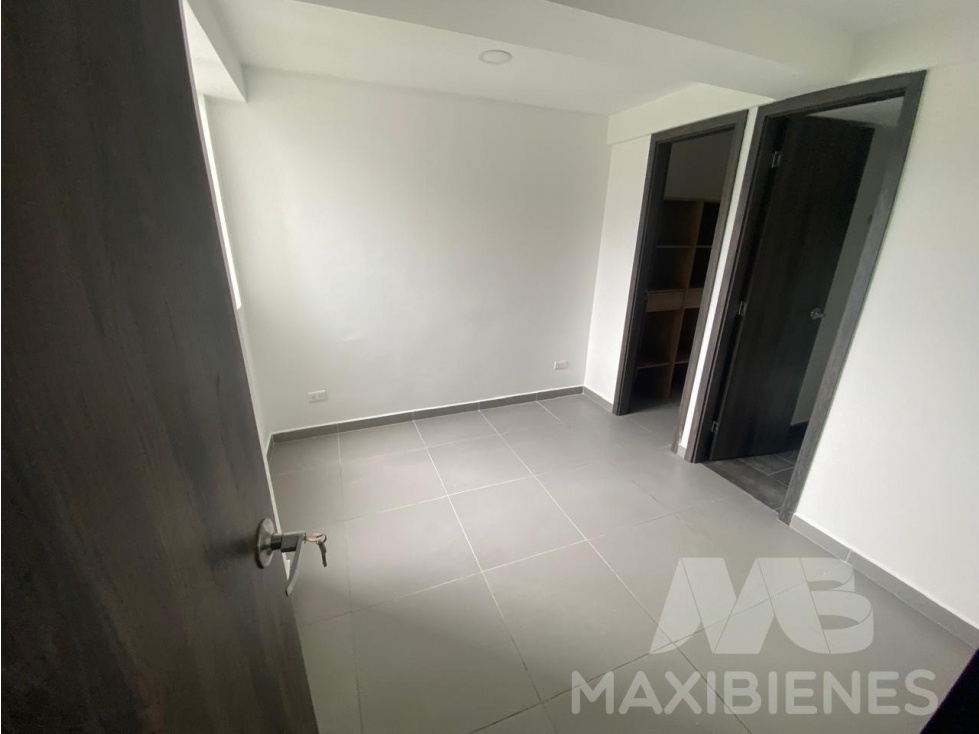 APARTAMENTO PARA ARRIENDO UBICADO EN BELLO — foto 3