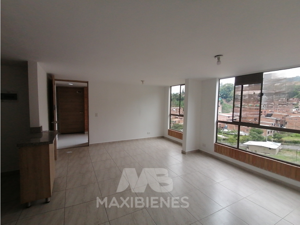 APARTAMENTO PARA ARRIENDO UBICADO EN BELLO — foto 3