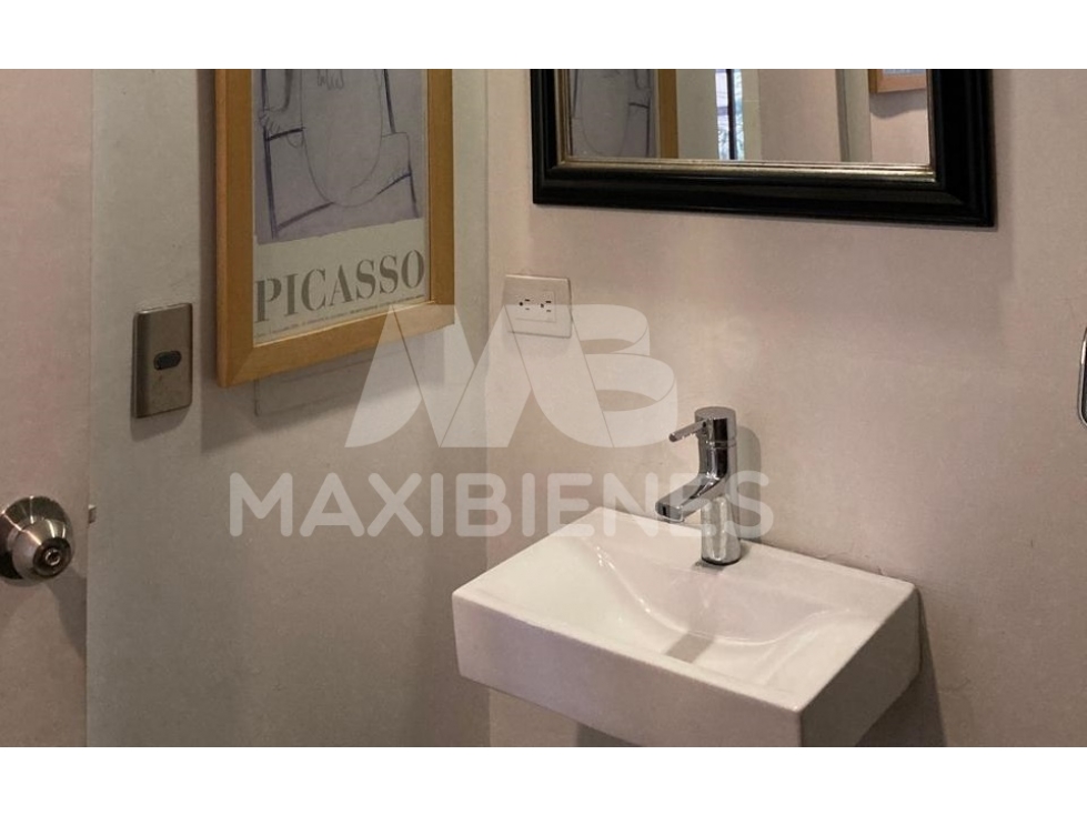 APARTAESTUDIO EN ARRIENDO SECTOR LAURELES, MEDELLIN