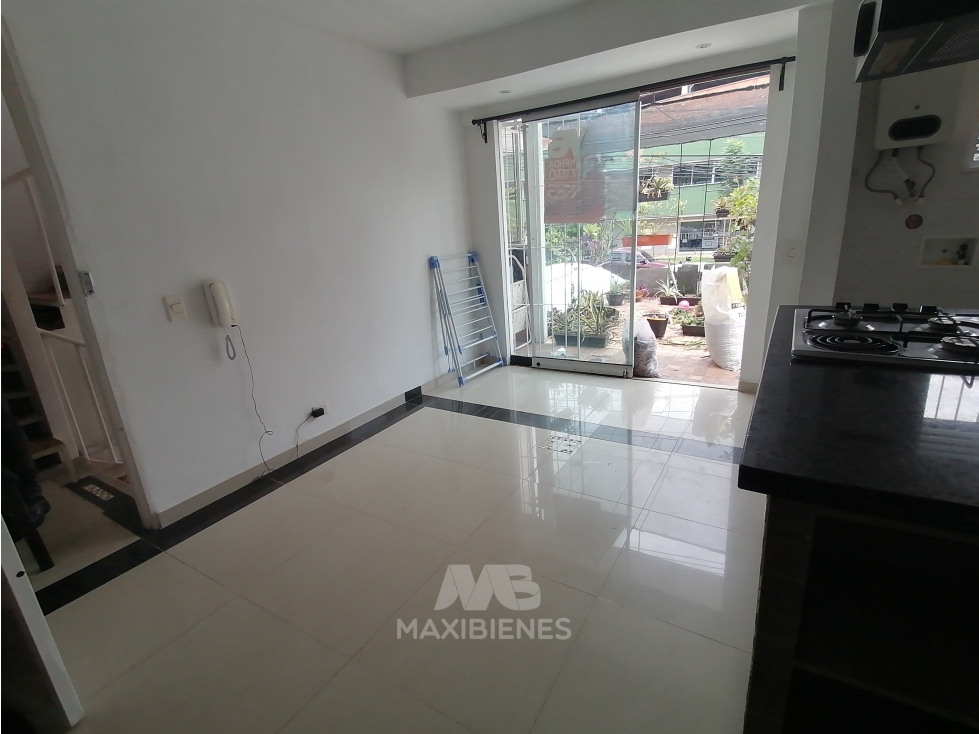 APARTAMENTO PARA ARRIENDO UBICADO EN BELLO — foto 4