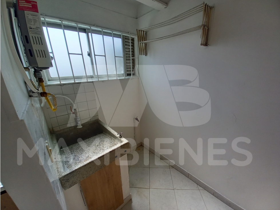 APARTAMENTO EN ARRIENDO EN EL SECTOR DE SAN JAVIER — foto 3