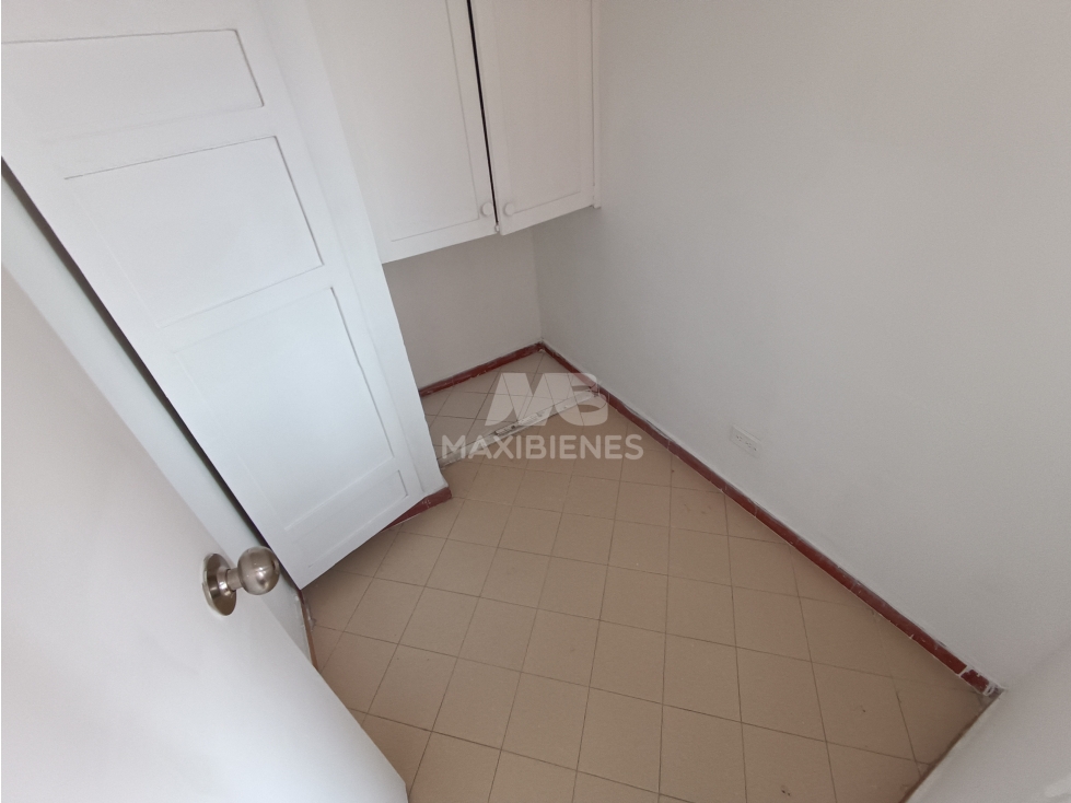 APARTAMENTO EN ARRIENDO SECTOR LAURELES — foto 6