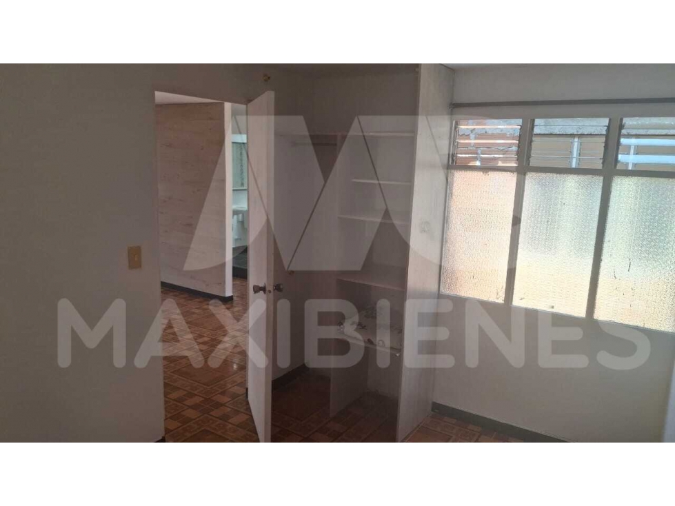 APARTAMENTO EN ARRIENDO EN EL SECTOR DE SAN LOS ALCAZARES — foto 3