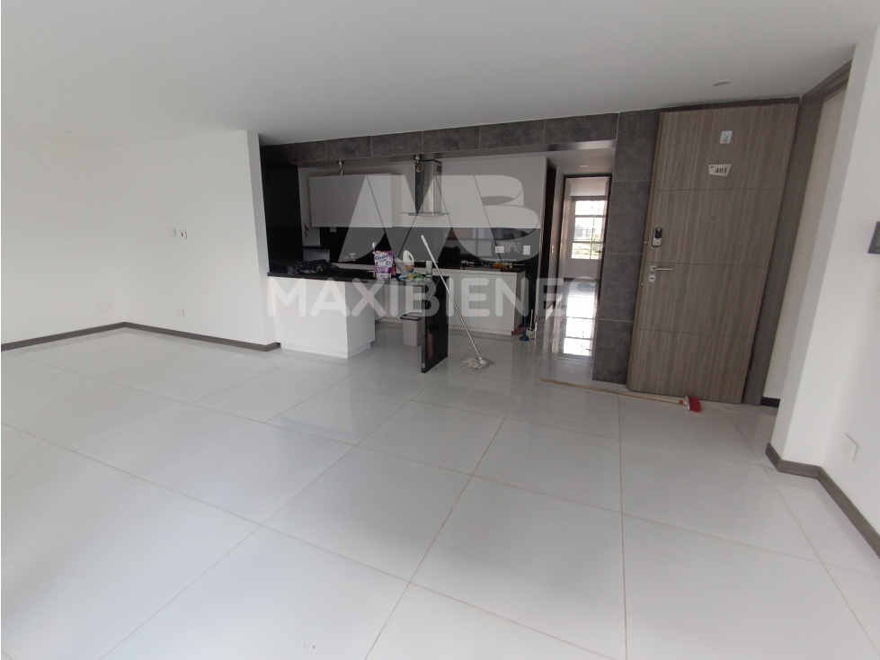 APARTAMENTO EN ARRIENDO SECTOR LAURELES, MEDELLIN.