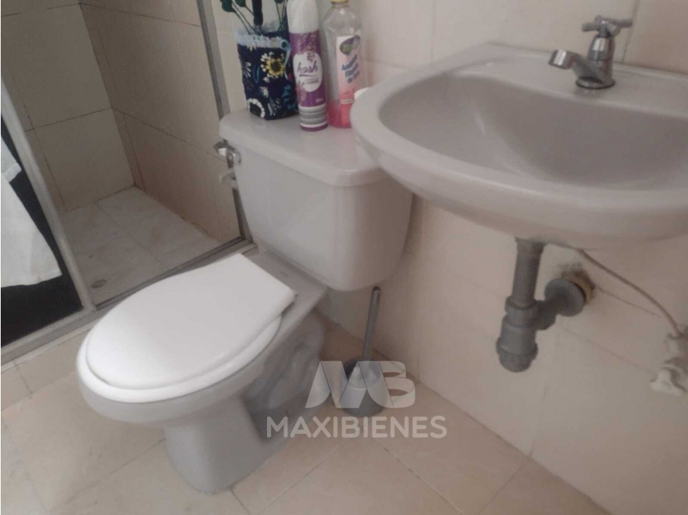 CASA PARA VENTA UBICADO EN COPACABANA