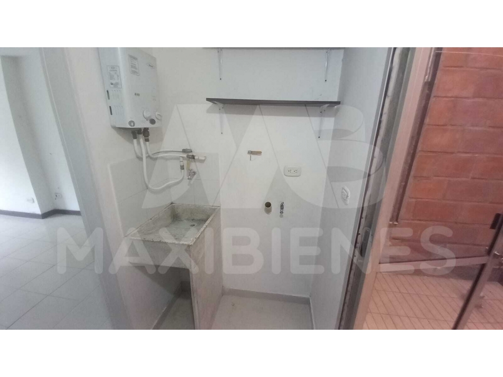 APARTAESTUDIO EN ARRIENDO EN EL SECTOR DE CALASANZ — foto 4