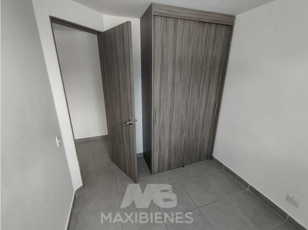 SE ARRIENDA APARTAMENTO EN COPACABANA - 5
