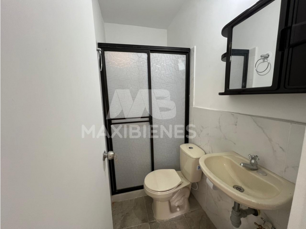APARTAMENTO EN ARRIENDO SECTOR LAURELES, MEDELLIN