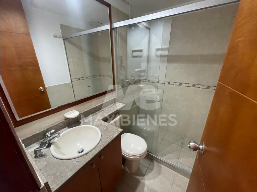 APARTAMENTO EN ARRIENDO SECTOR LAURELES