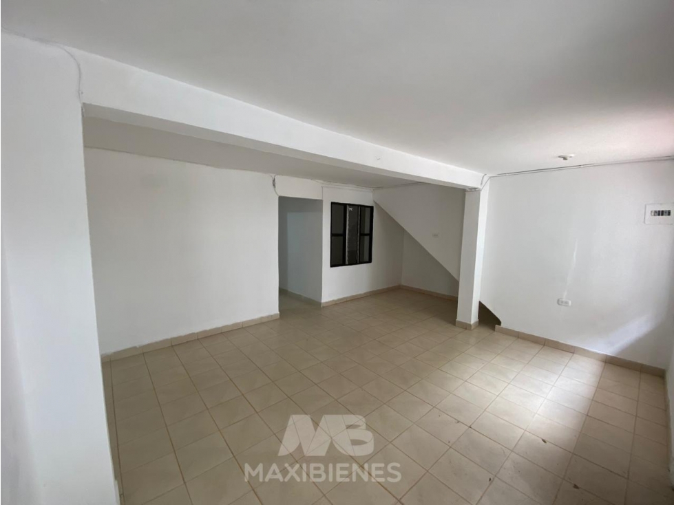CASA PARA ARRIENDO UBICADO EN COPACABANA - 3