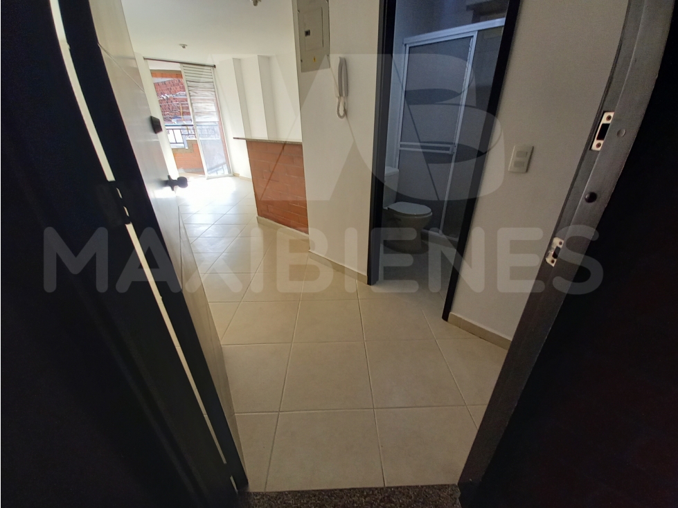 APARTAESTUDIO EN ARRIENDO EN EL SECTOR DE LA FLORESTA — foto 5