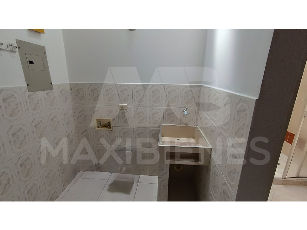 APARTAMENTO EN ARRIENDO EN EL SECTOR DE ESTADIO — foto 5