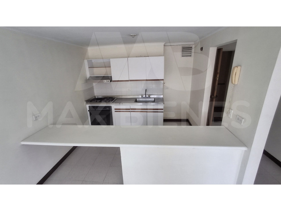 APARTAESTUDIO EN ARRIENDO EN EL SECTOR DE FLORESTA — foto 3