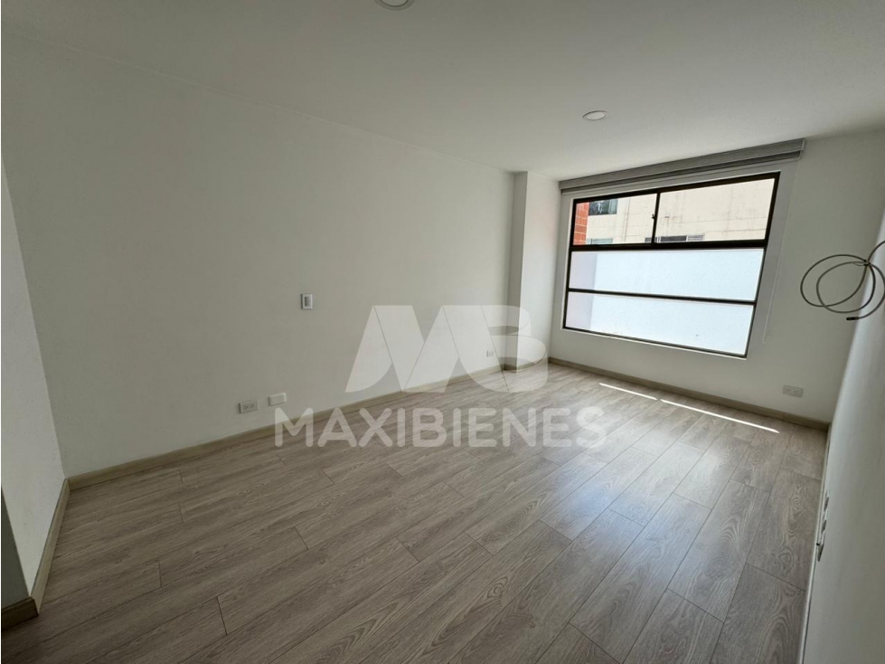 Apartamento en conquistadores, medellin