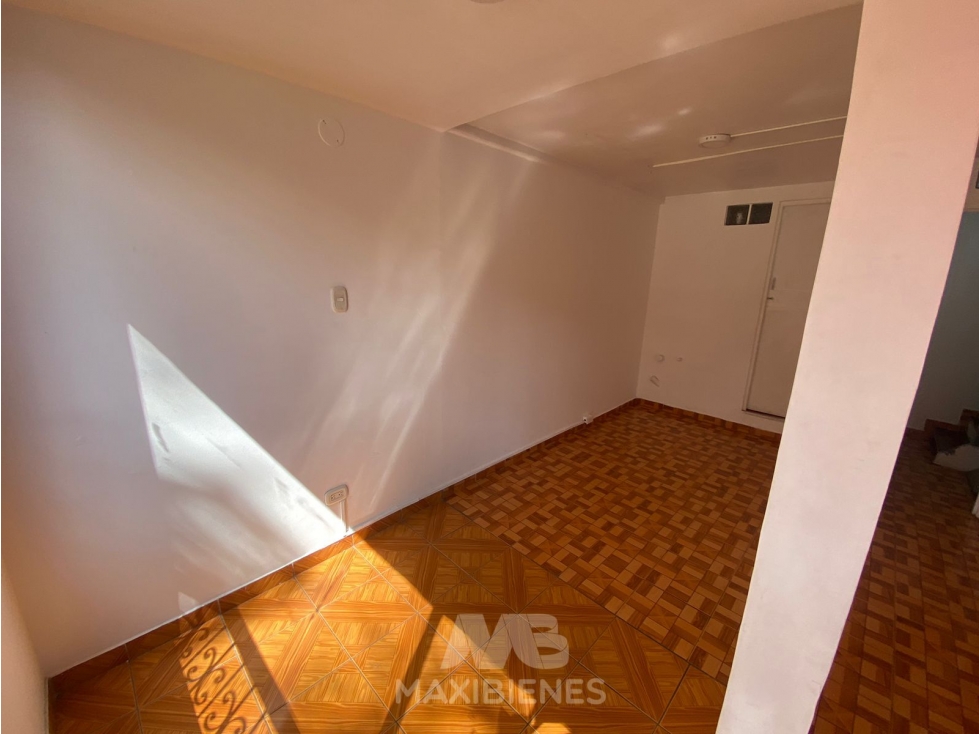 LOCAL PARA ARRIENDO UBICADO EN BELLO