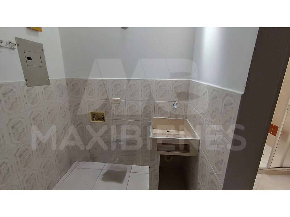 APARTAMENTO EN ARRIENDO EN EL SECTOR DE ESTADIO — foto 5