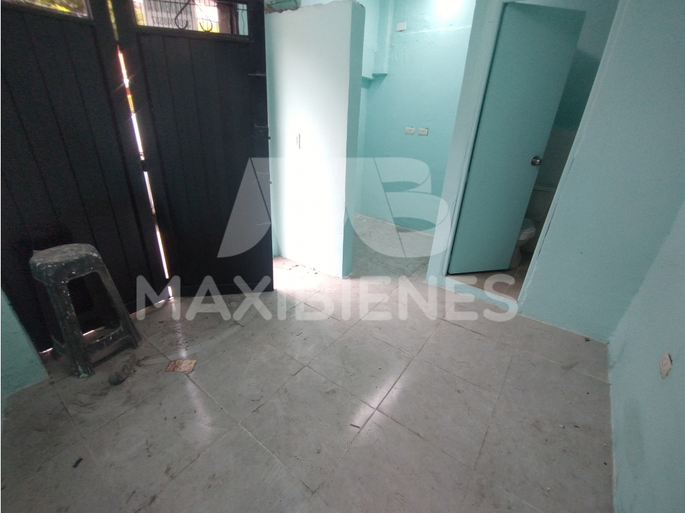 LOCAL EN ARRIENDO SECTOR LAURELES