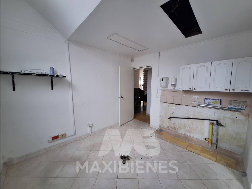 LOCAL PARA ARRIENDO UBICADO EN BARBOSA - 1