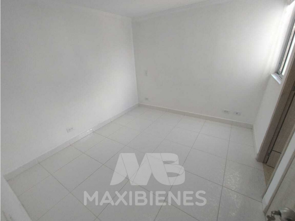 APARTAMENTO PARA ARRIENDO UBICADO EN BELLO — foto 4