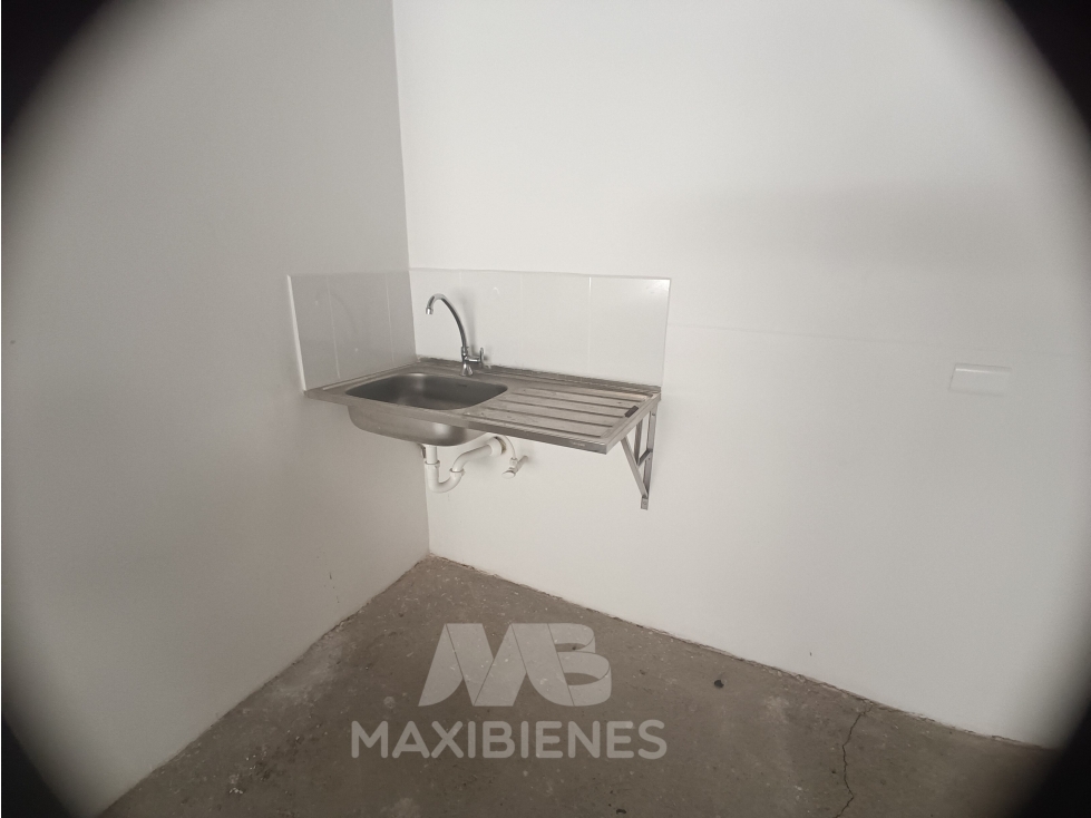 LOCAL PARA ARRIENDO UBICADO EN BELLO