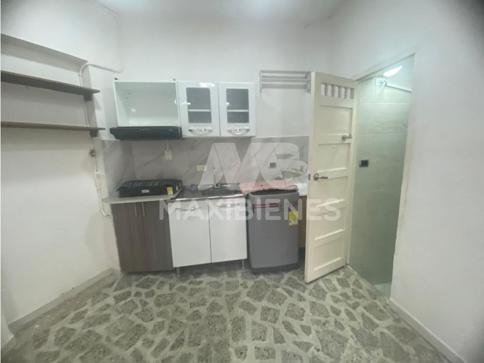 APARTAESTUDIO/LOCAL EN ARRIENDO SECTOR LAURELES