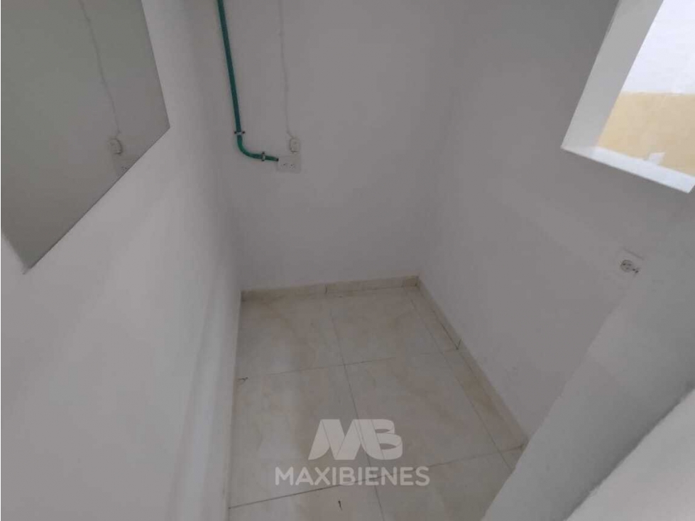 LOCAL PARA ARRIENDO UBICADO EN BELLO — foto 2