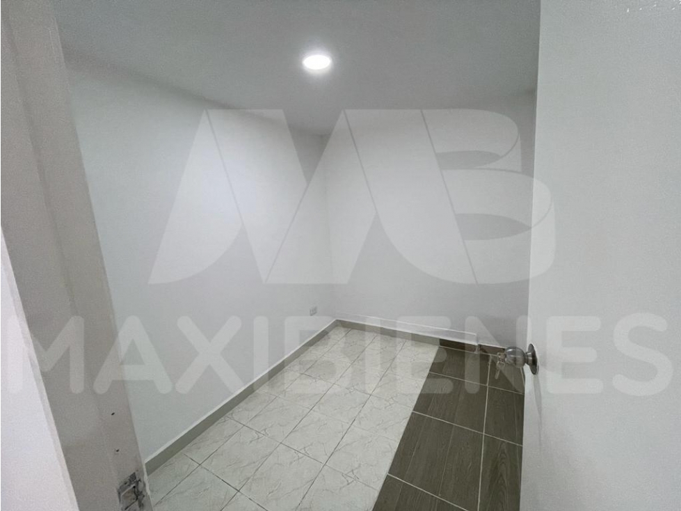 APARTAMENTO EN ARRIENDO EN EL SECTOR DE SAN JAVIER