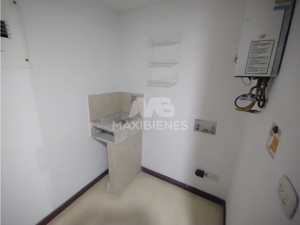 APARTAMENTO EN ARRIENDO SECTOR LAURELES