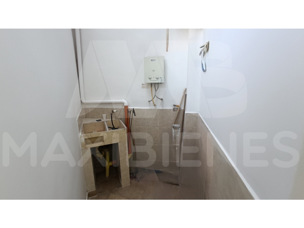 CASA EN ARRIENDO EN EL SECTOR DE FLORESTA
