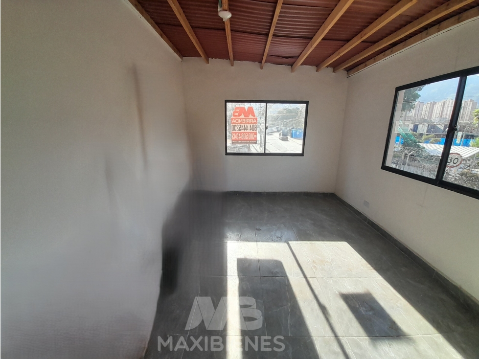 LOCAL PARA ARRIENDO UBICADO EN BELLO — foto 2