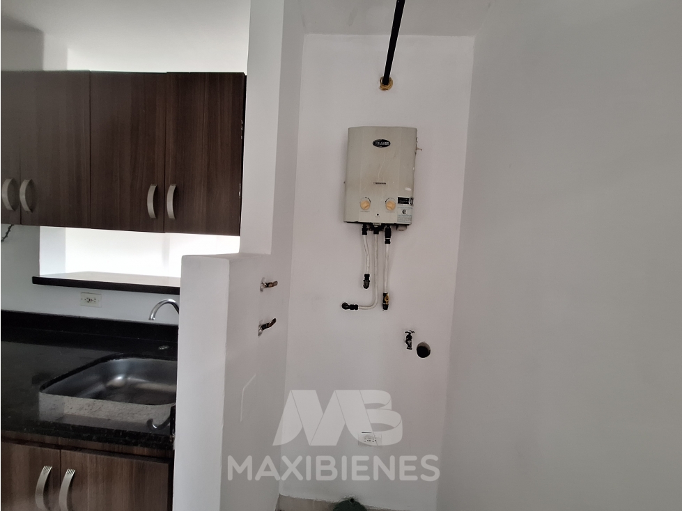 APARTAMENTO PARA ARRIENDO UBICADO EN BELLO — foto 2