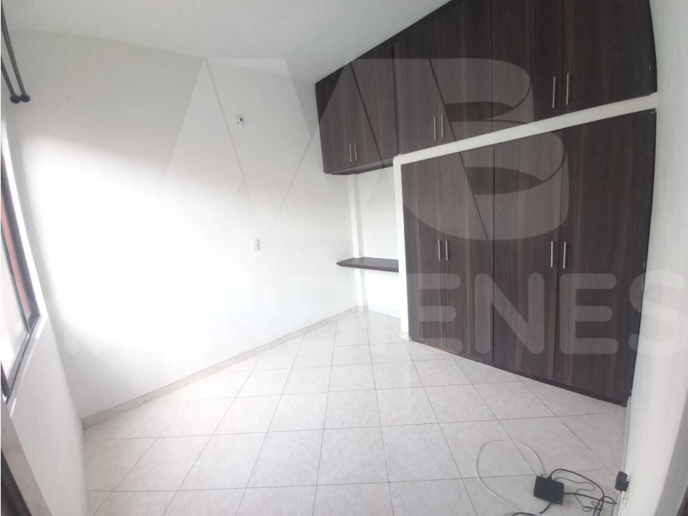 APARTAESTUDIO EN ARRIENDO EN EL SECTOR DE SANTA LUCIA