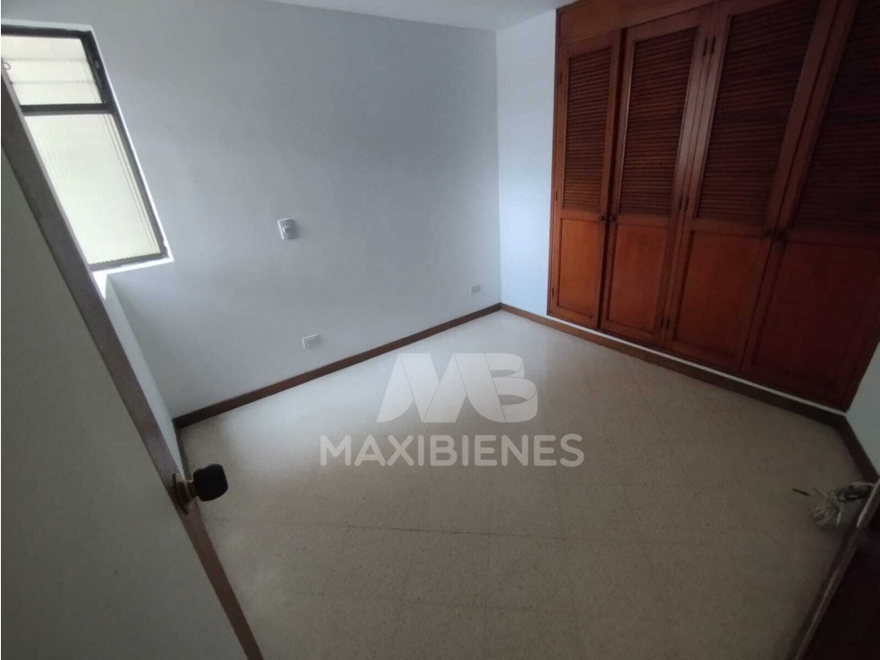 APARTAMENTO EN ARRIENDO SECTOR LAURELES