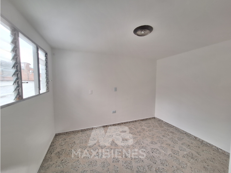 CASA PARA ARRIENDO UBICADO EN BELLO - 1