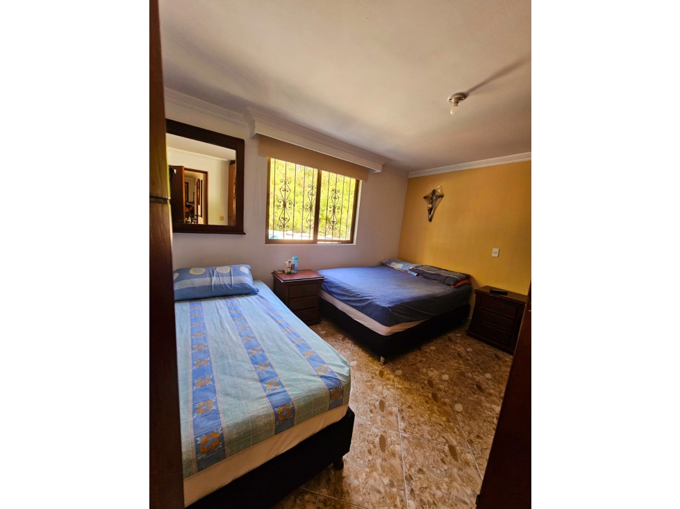APARTAMENTO EN VENTA SECTOR ALMERIA — foto 4